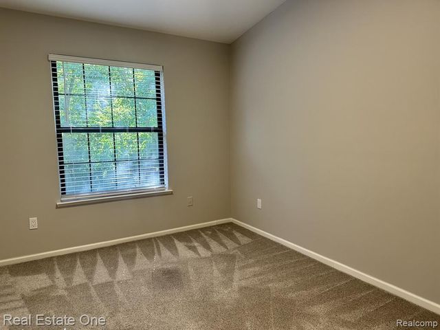 7219 Danbrooke Court, West Bloomfield, MI 48322
