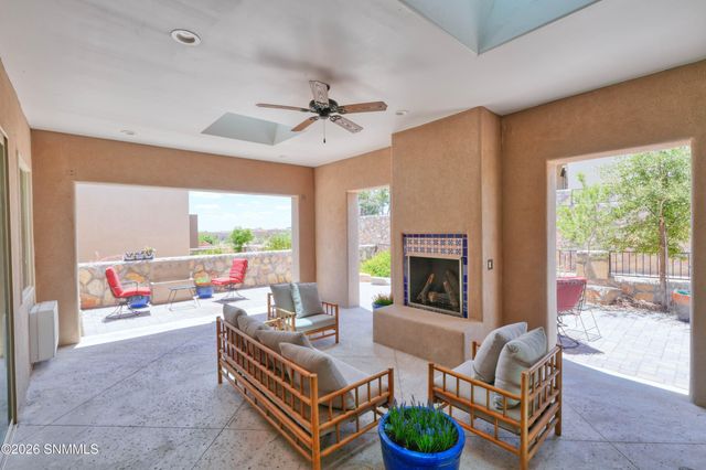 8048 Willow Bloom Circle, Las Cruces, NM 88007