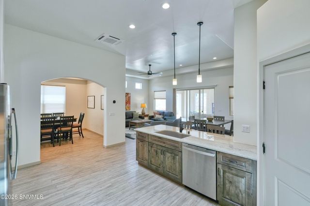 8048 Willow Bloom Circle, Las Cruces, NM 88007