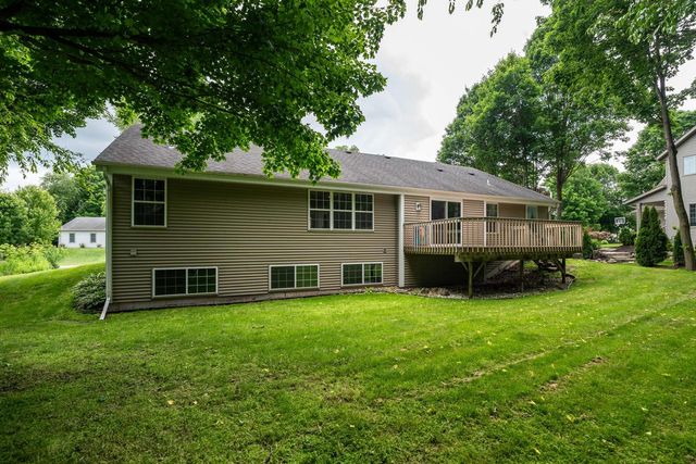 N100W14330 Sunburst TRAIL, Germantown, WI 53022