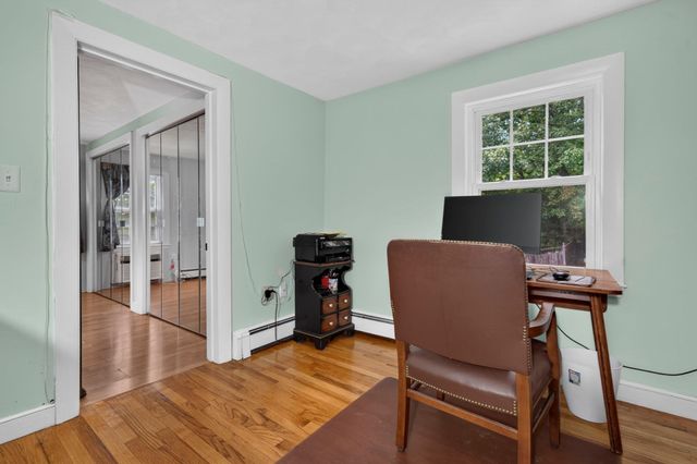 23 Fisher Terrace, Woburn, MA 01801