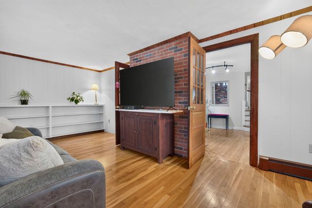 23 Fisher Terrace, Woburn, MA 01801