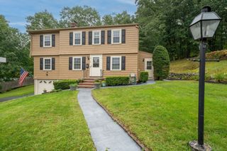 23 Fisher Terrace, Woburn, MA 01801