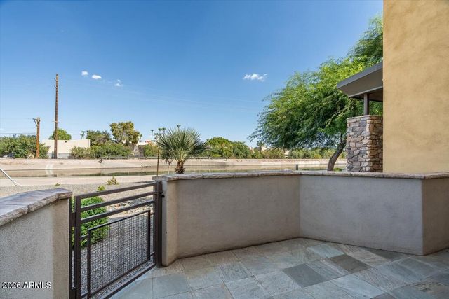 4931 N WOODMERE FAIRWAY -- 1005, Scottsdale, AZ 85251