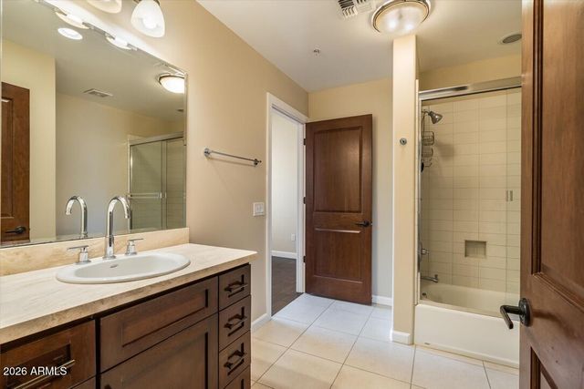 4931 N WOODMERE FAIRWAY -- 1005, Scottsdale, AZ 85251