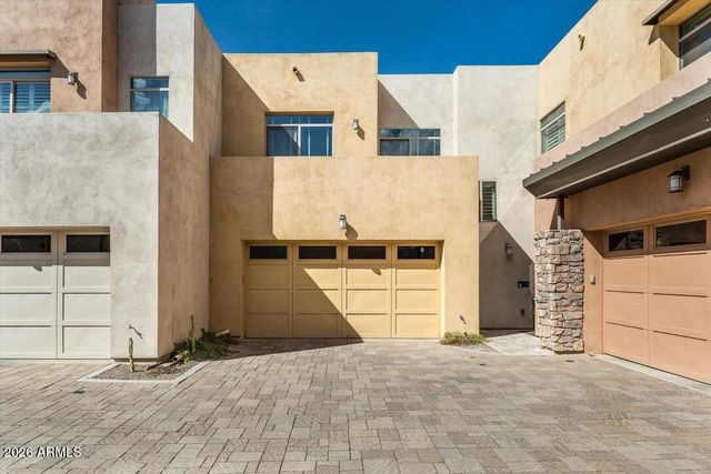 4931 N WOODMERE FAIRWAY -- 1005, Scottsdale, AZ 85251