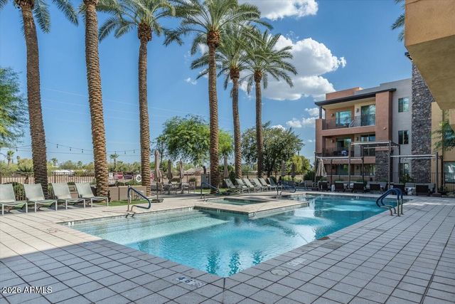 4931 N WOODMERE FAIRWAY -- 1005, Scottsdale, AZ 85251