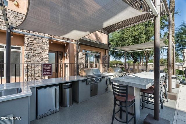 4931 N WOODMERE FAIRWAY -- 1005, Scottsdale, AZ 85251