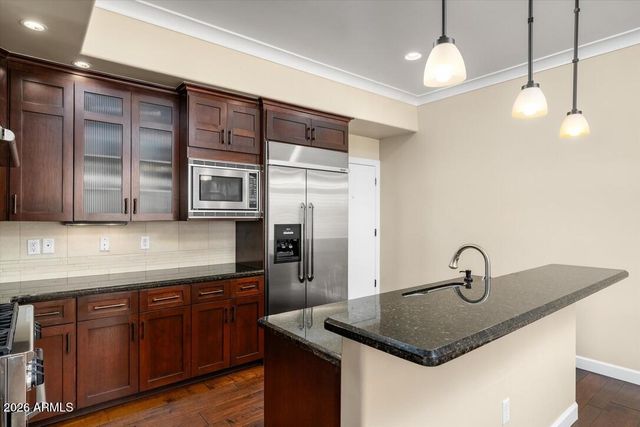4931 N WOODMERE FAIRWAY -- 1005, Scottsdale, AZ 85251