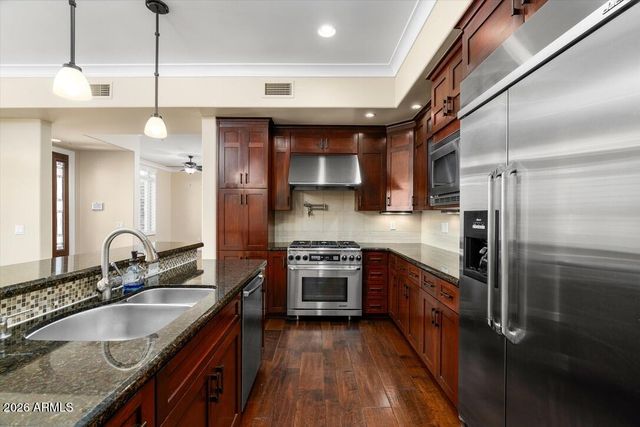 4931 N WOODMERE FAIRWAY -- 1005, Scottsdale, AZ 85251