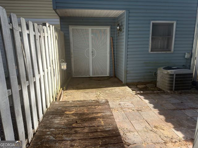 2270 Wellington Circle, Lithonia, GA 30058