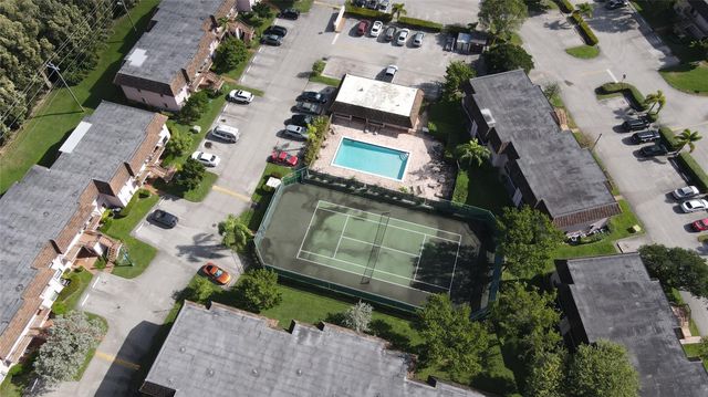 1156 NW 106th Ter 204, Hollywood, FL 33026