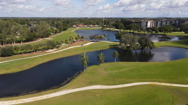 1156 NW 106th Ter 204, Hollywood, FL 33026