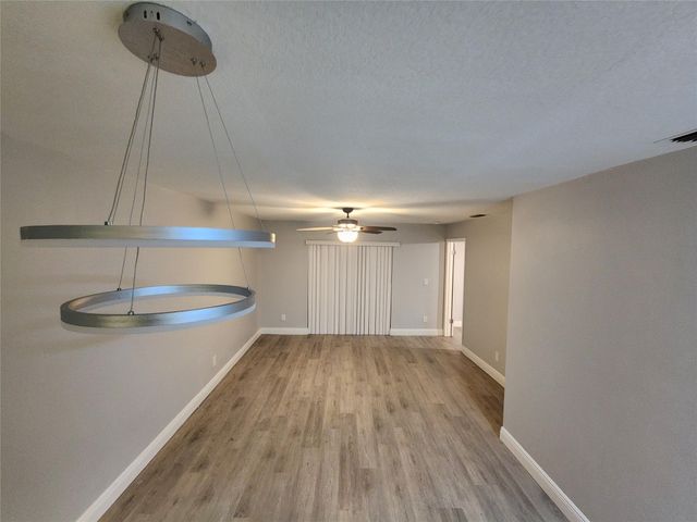 1156 NW 106th Ter 204, Hollywood, FL 33026