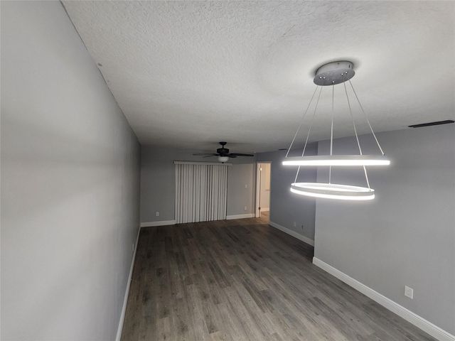 1156 NW 106th Ter 204, Hollywood, FL 33026