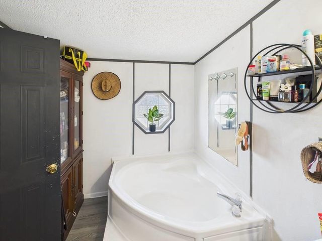 986 Road 5806, Cleveland, TX 77327