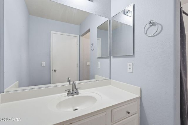 10154 W GROSS Avenue, Tolleson, AZ 85353