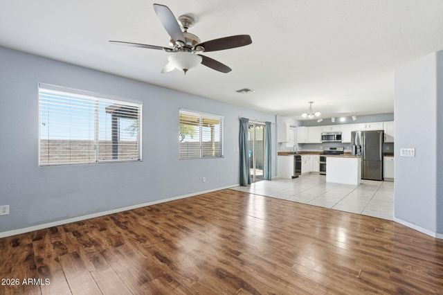 10154 W GROSS Avenue, Tolleson, AZ 85353