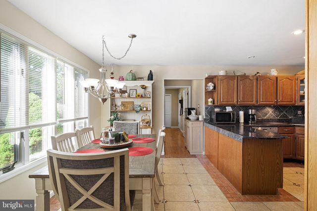 505 ADAMS LN, Southampton, NJ 08088