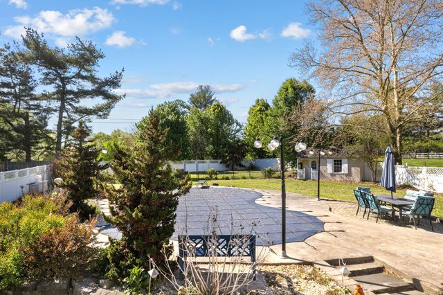 505 ADAMS LN, Southampton, NJ 08088
