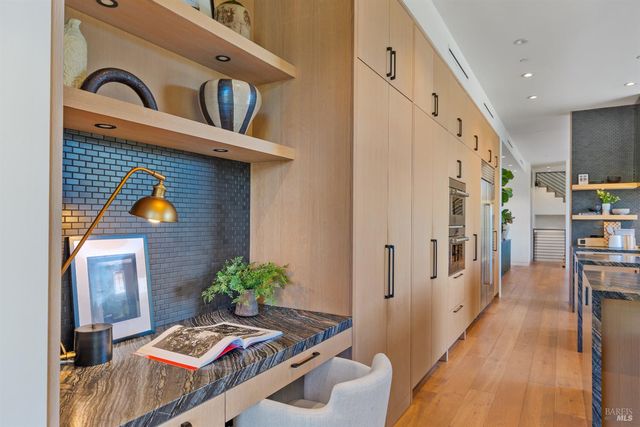 3 Trestle Glen Cir, Tiburon, CA 94920