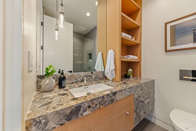 3 Trestle Glen Cir, Tiburon, CA 94920