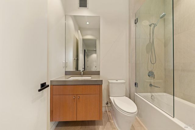 3 Trestle Glen Cir, Tiburon, CA 94920