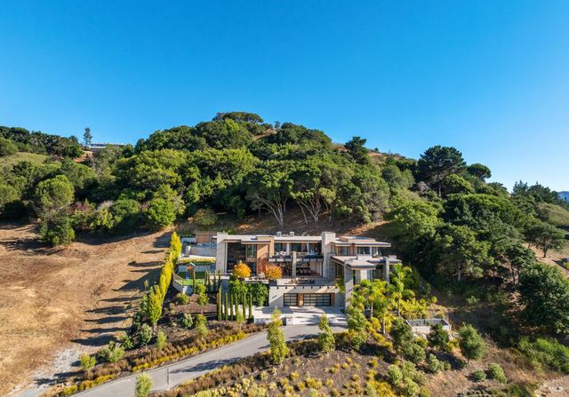 3 Trestle Glen Cir, Tiburon, CA 94920