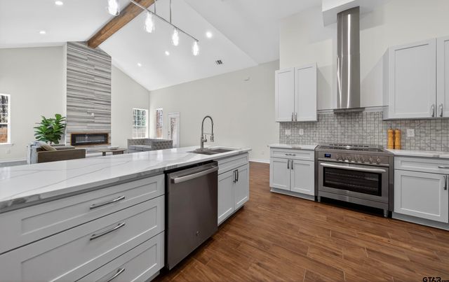 9143 Long Branch, Tyler, TX 75703