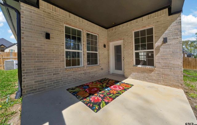 9143 Long Branch, Tyler, TX 75703