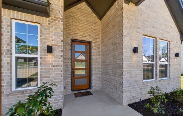 9143 Long Branch, Tyler, TX 75703