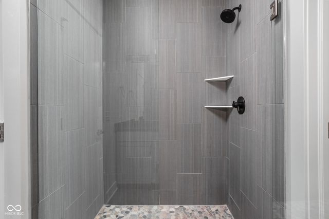 449 Shade Street, Carmel, IN 46290