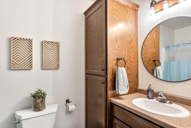 2307 S 21st STREET, Manitowoc, WI 54220