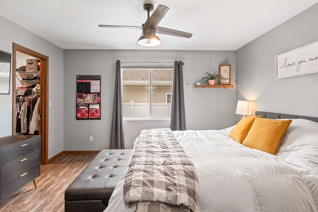 2307 S 21st STREET, Manitowoc, WI 54220