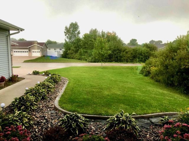 2307 S 21st STREET, Manitowoc, WI 54220