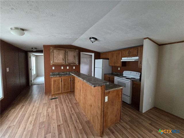 1911 Wald Road 9, New Braunfels, TX 78132