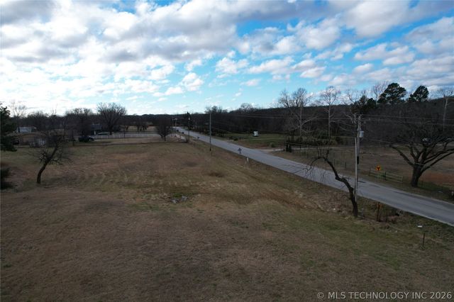 10917 W 33rd Avenue W, Jenks, OK 74037