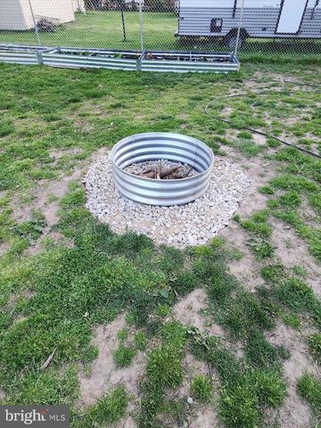 3853 RUMSEY DR, Trappe, MD 21673