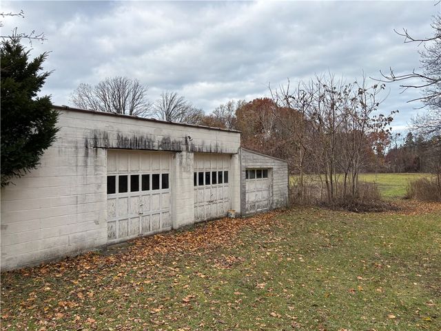 1339 Stanton Lane, Irondequoit, NY 14617