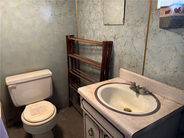 1339 Stanton Lane, Irondequoit, NY 14617