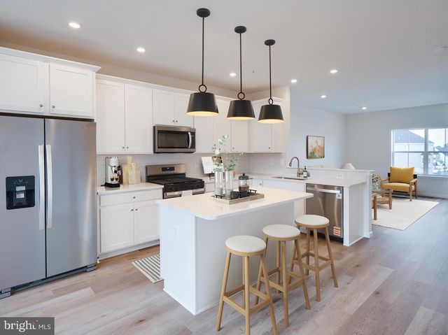 2611 FRONT SHED DR, Frederick, MD 21702