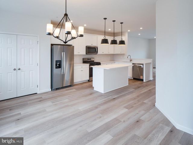 2611 FRONT SHED DR, Frederick, MD 21702