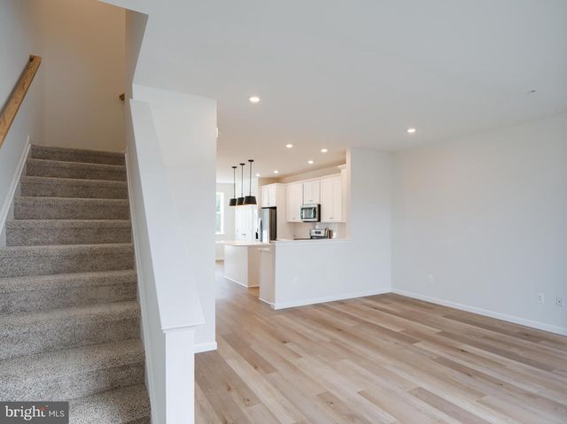 2611 FRONT SHED DR, Frederick, MD 21702