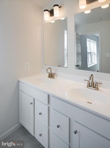 2611 FRONT SHED DR, Frederick, MD 21702