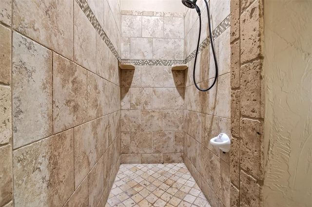 320 NW 151st Place, Edmond, OK 73013