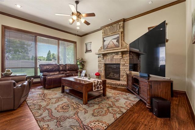320 NW 151st Place, Edmond, OK 73013