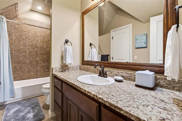 320 NW 151st Place, Edmond, OK 73013