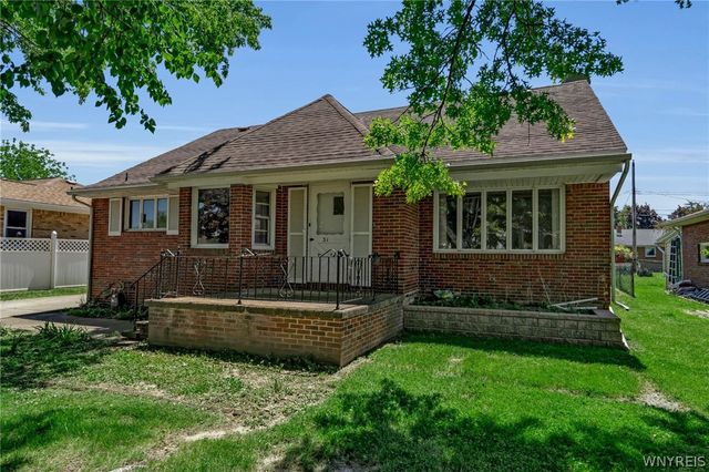 31 Goodrich Road, Lackawanna, NY 14218