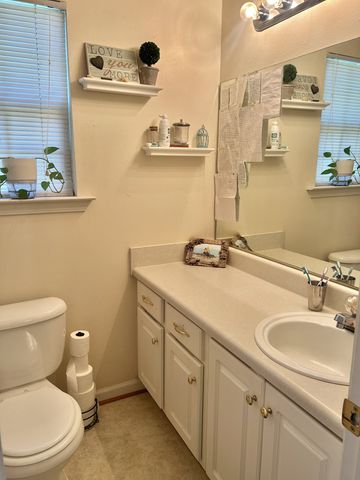 421 Keswick Ct, Smyrna, TN 37167