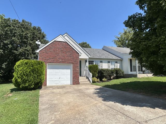 421 Keswick Ct, Smyrna, TN 37167